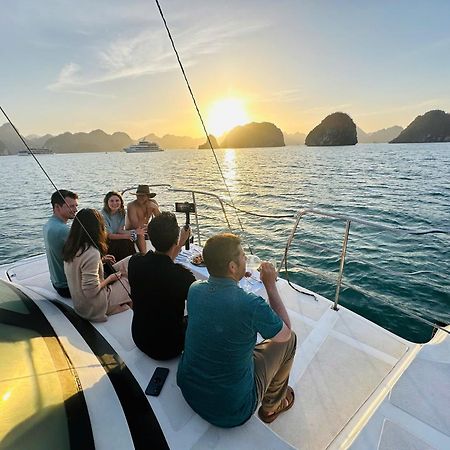 Hotel Scarlet Pearl Cruises - Wonder On Lan Ha Bay Ha Long Exteriér fotografie