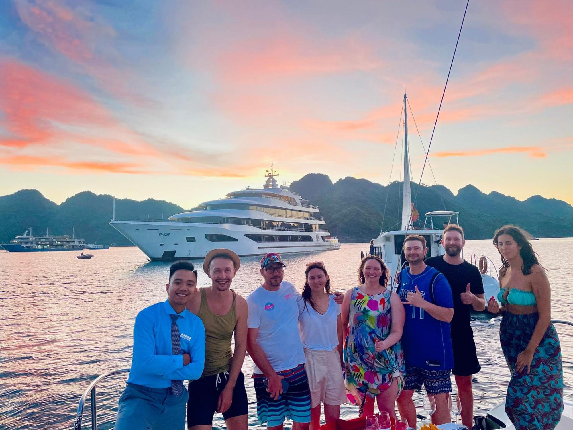 Hotel Scarlet Pearl Cruises - Wonder On Lan Ha Bay Ha Long Exteriér fotografie