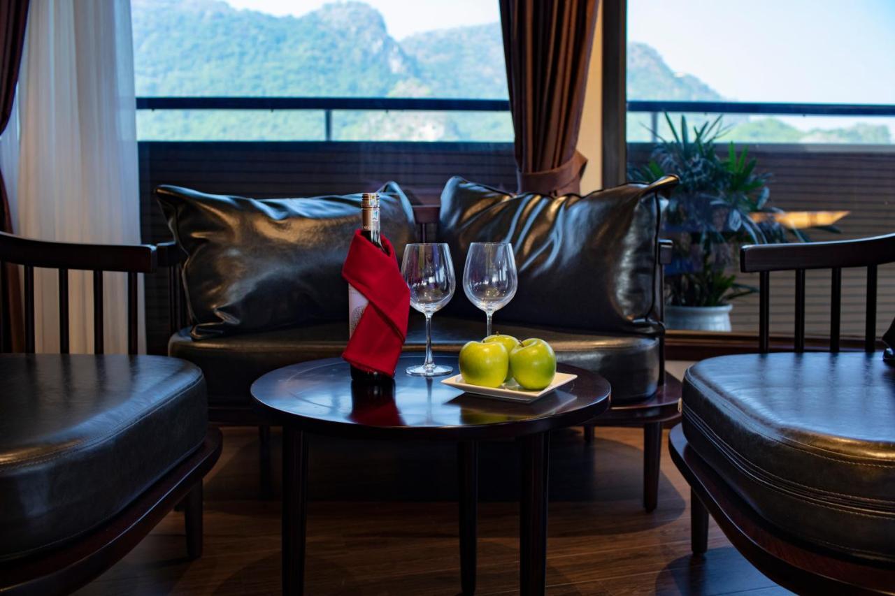 Hotel Scarlet Pearl Cruises - Wonder On Lan Ha Bay Ha Long Exteriér fotografie